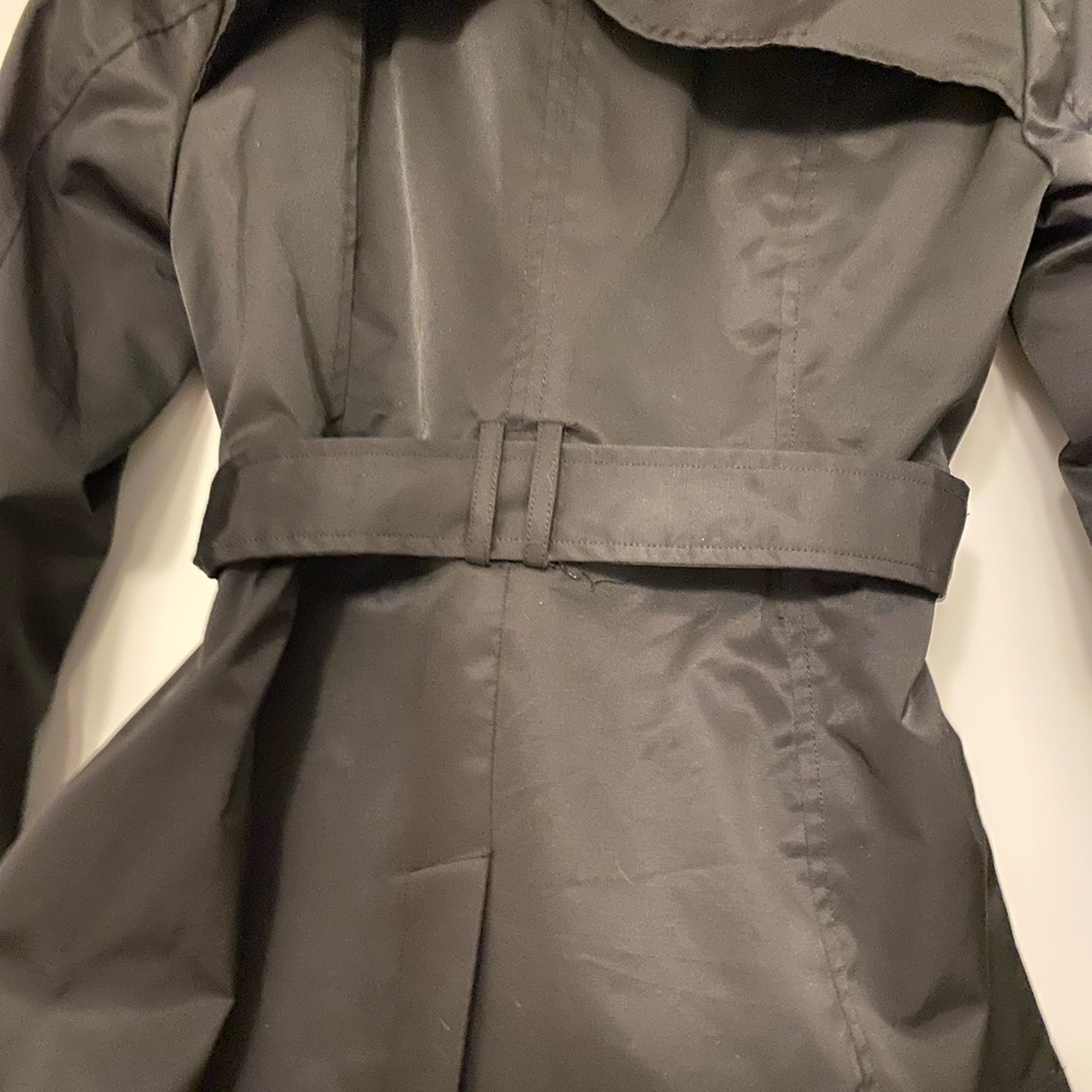 Madden Girl - US M - waist length button up trench - Picture 4 of 4
